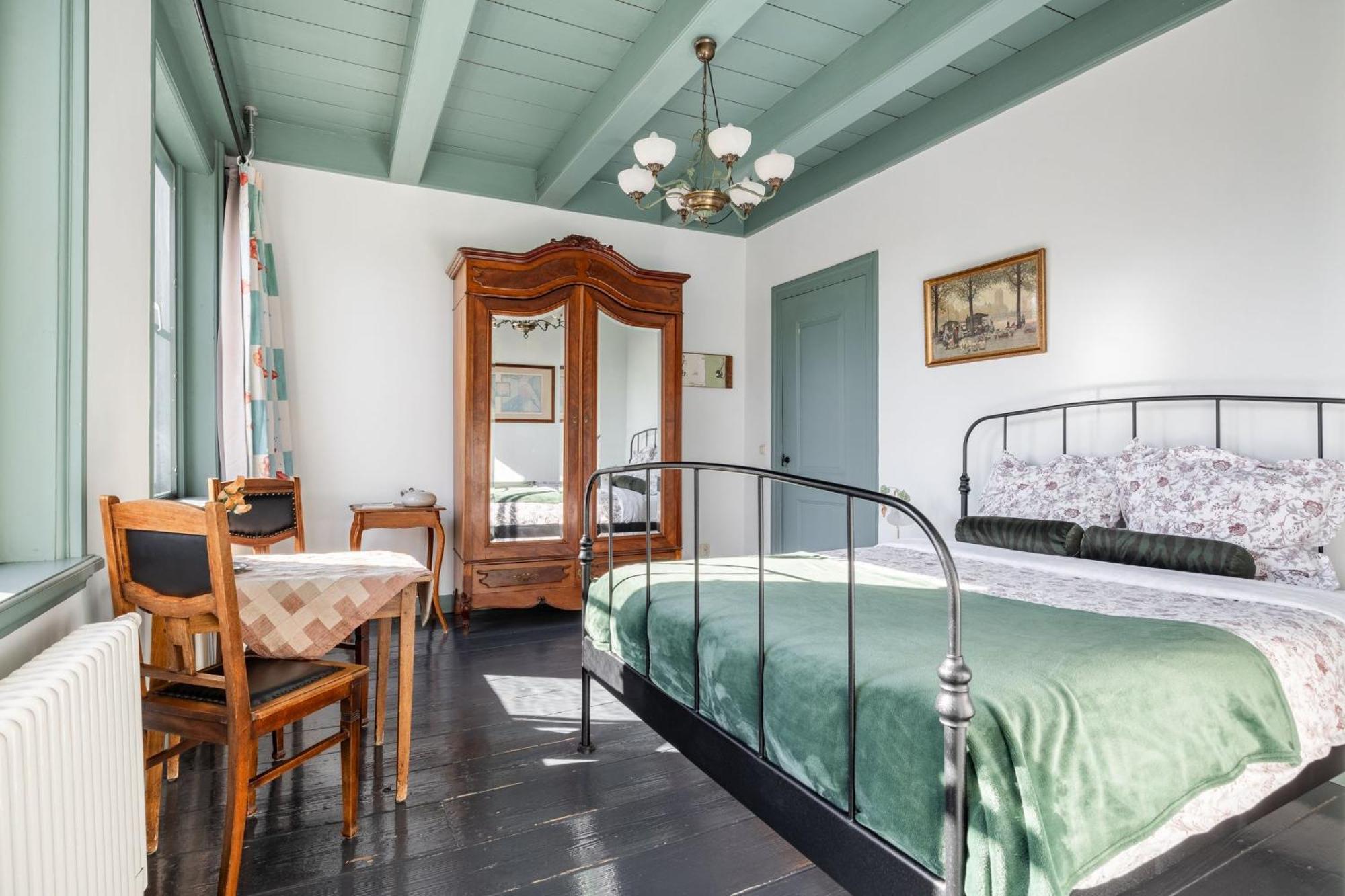 B&B In De Prinsenstraat Дордрехт Екстер'єр фото