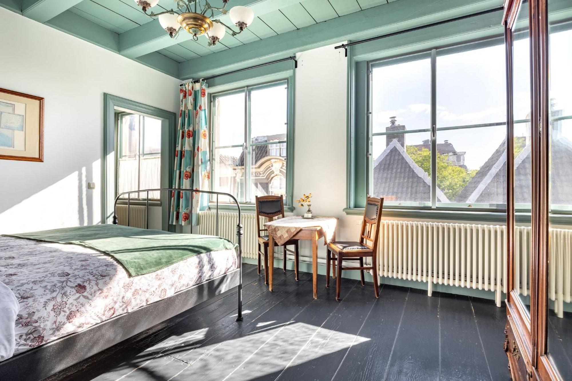 B&B In De Prinsenstraat Дордрехт Екстер'єр фото